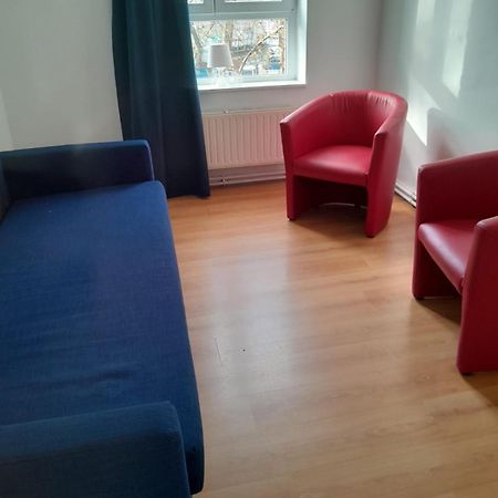 The Boulevard Apartment Sleeps 4 ブリュッセル エクステリア 写真