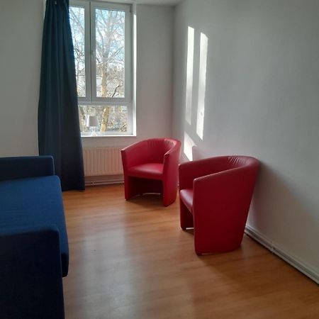 The Boulevard Apartment Sleeps 4 ブリュッセル エクステリア 写真
